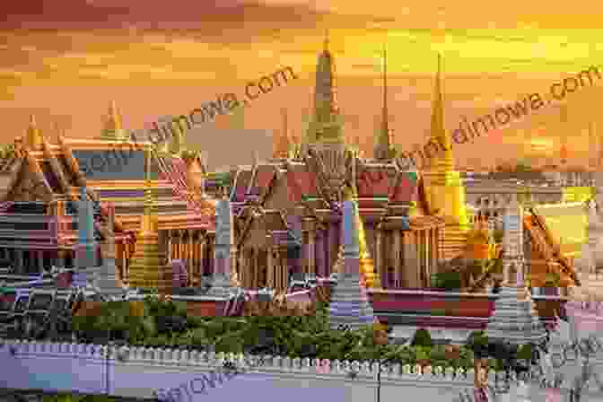 The Majestic Grand Palace In Bangkok Diving In Southeast Asia: A Guide To The Best Sites In Indonesia Malaysia The Philippines And Thailand (Periplus Action Guides)